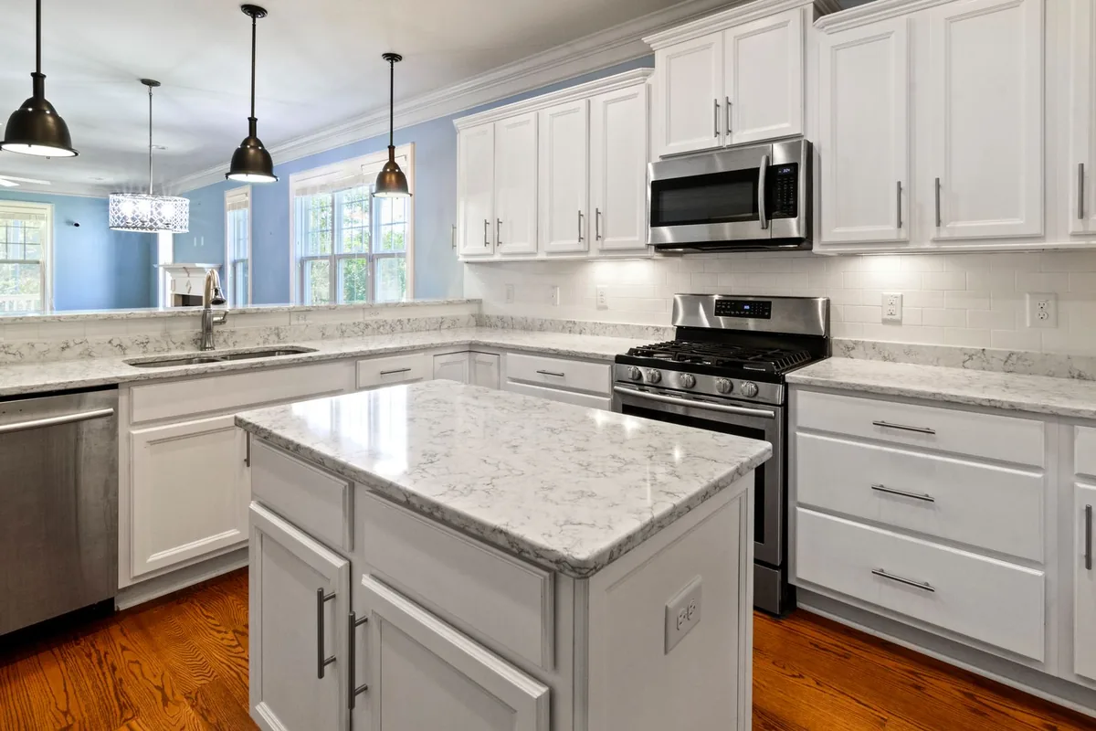 Filth & Squalor Cleanup in Stewart Manor, NY